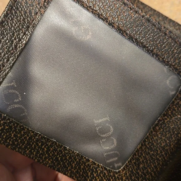 Designer Inspired Stylish Wallet - Picture 9 of 9